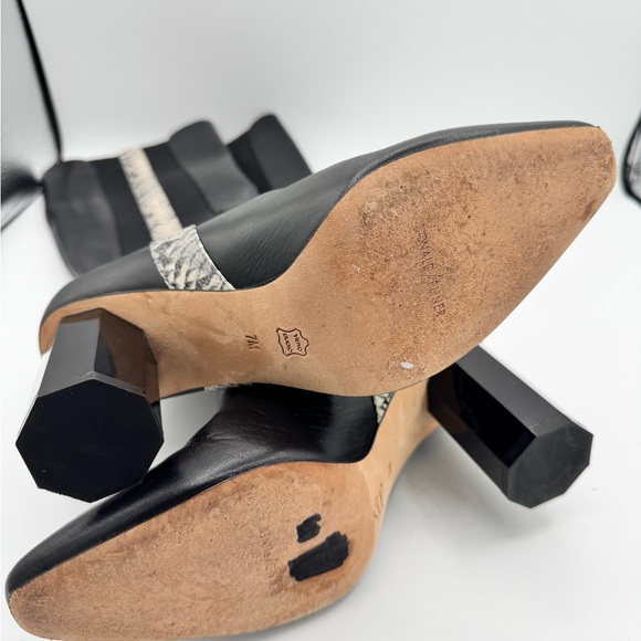 Donald J Pliner Lilt Black Leather Snakeskin Strip Tall Heeled Boots 7M - Picture 6 of 6